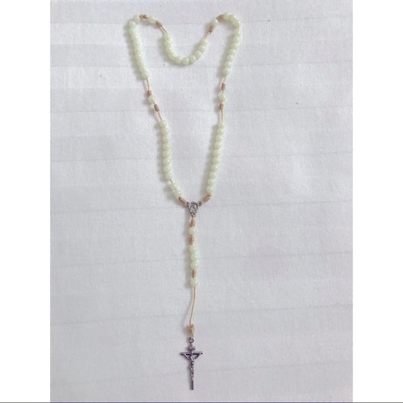 Rosary beads - Picture 1 of 1